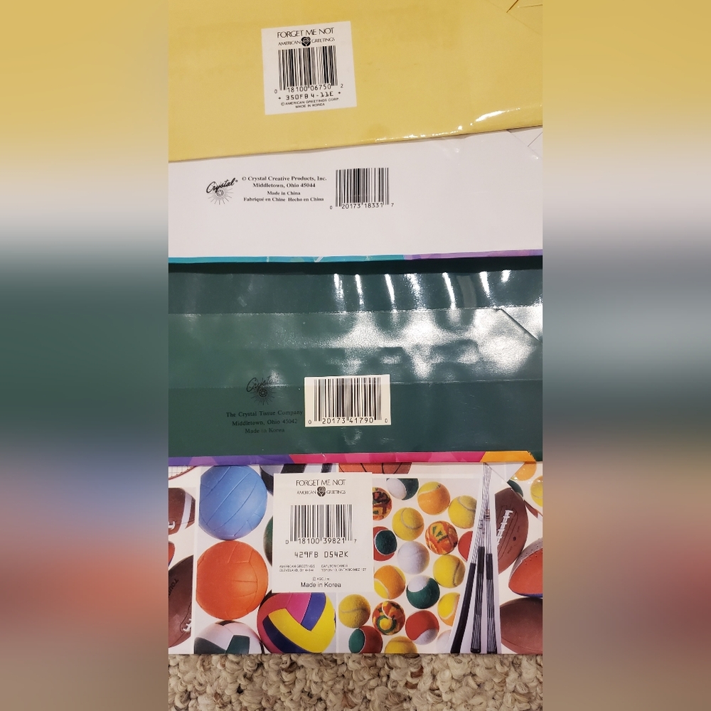 Colorful Gift Bags Set - Picture 2 of 2